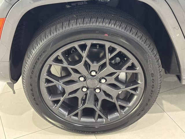 2026 Baltic Gray Metallic Clearcoat Jeep Grand Cherokee L Summit 4X4 SUV