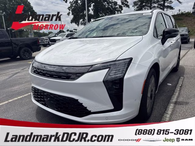 2027 Bright White Clearcoat Chrysler Pacifica Limited FWD Van