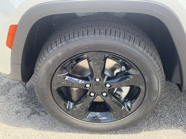 2026 Baltic Gray Metallic Clearcoat Jeep Grand Cherokee L Limited RWD SUV