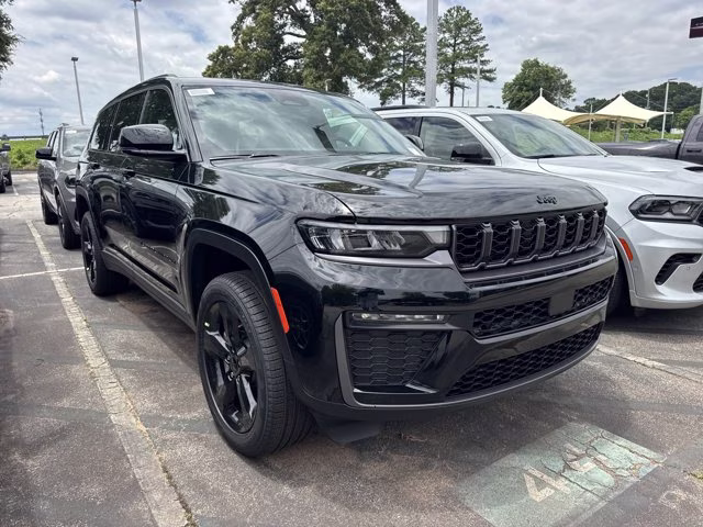 2026 Diamond Black Crystal Pearlcoat Jeep Grand Cherokee L Limited RWD SUV