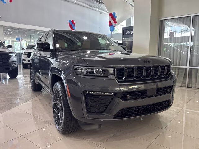 2026 Baltic Gray Metallic Clearcoat Jeep Grand Cherokee L Summit 4X4 SUV