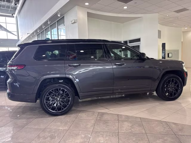 2026 Baltic Gray Metallic Clearcoat Jeep Grand Cherokee L Summit 4X4 SUV