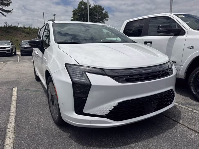 2027 Bright White Clearcoat Chrysler Pacifica Limited FWD Van