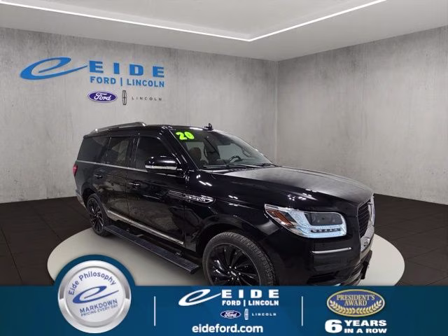 2020 Infinite Black Lincoln Navigator Reserve 4X4 SUV