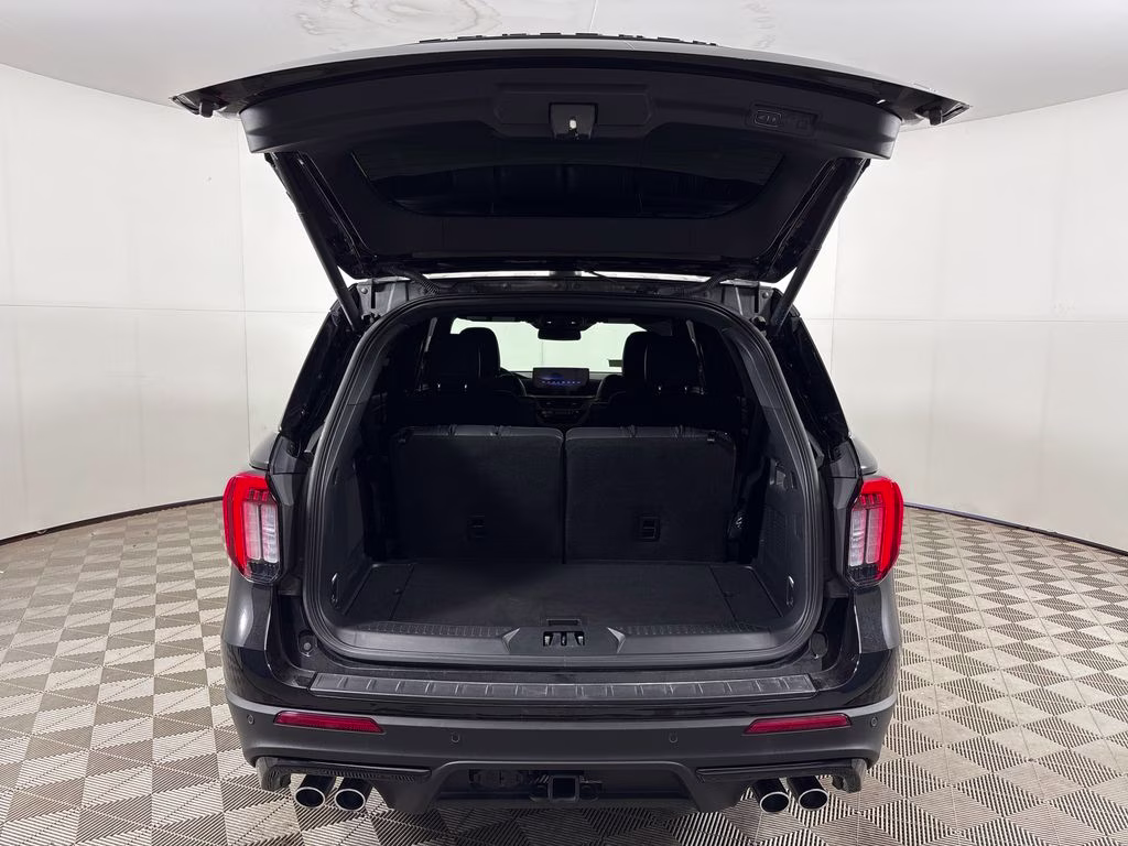 2025 Black Metallic Ford Explorer ST 4X4 SUV