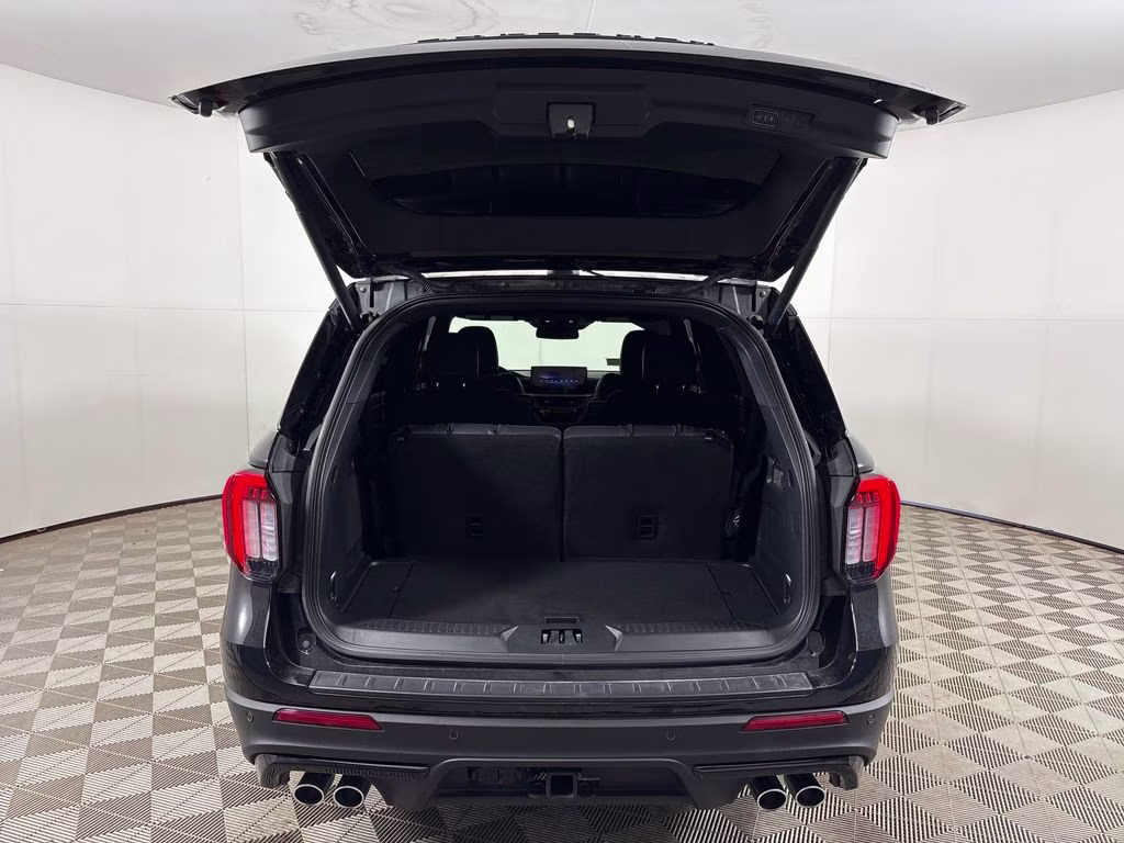 2025 Black Metallic Ford Explorer ST 4X4 SUV