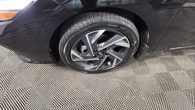 2025 Abyss Black Hyundai Elantra Hybrid SEL Sport FWD Sedan