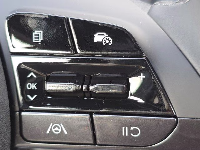 2025 Abyss Black Hyundai Elantra Hybrid SEL Sport FWD Sedan