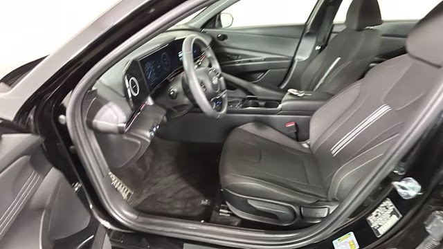2025 Abyss Black Hyundai Elantra Hybrid SEL Sport FWD Sedan