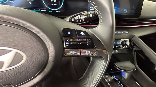 2025 Abyss Black Hyundai Elantra Hybrid SEL Sport FWD Sedan