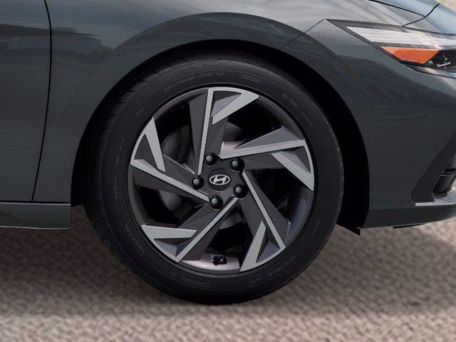2025 Amazon Gray Hyundai Elantra Hybrid Limited FWD Sedan