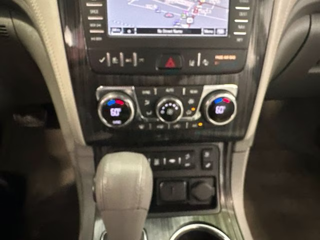 2017 Silver Ice Metallic Chevrolet Traverse Premier FWD SUV