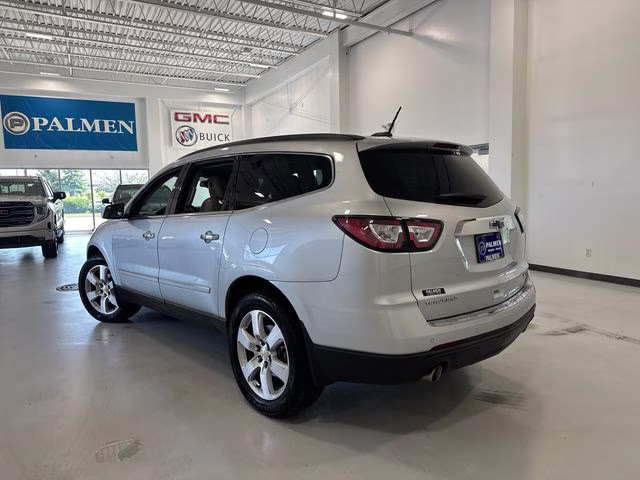 2017 Silver Ice Metallic Chevrolet Traverse Premier FWD SUV