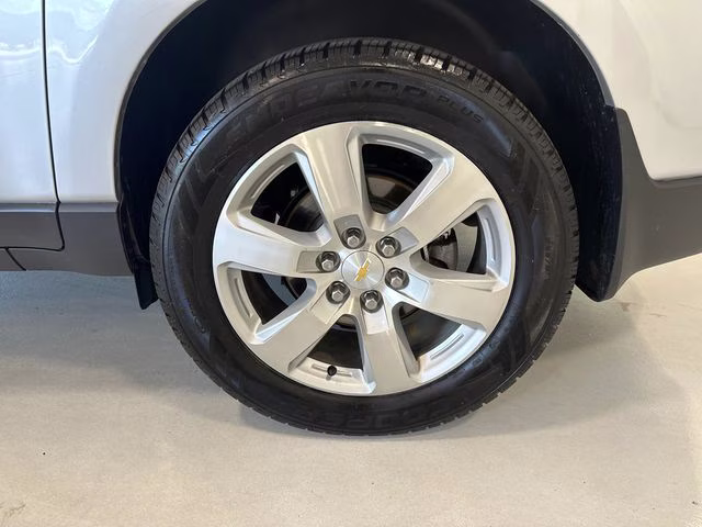 2017 Silver Ice Metallic Chevrolet Traverse Premier FWD SUV