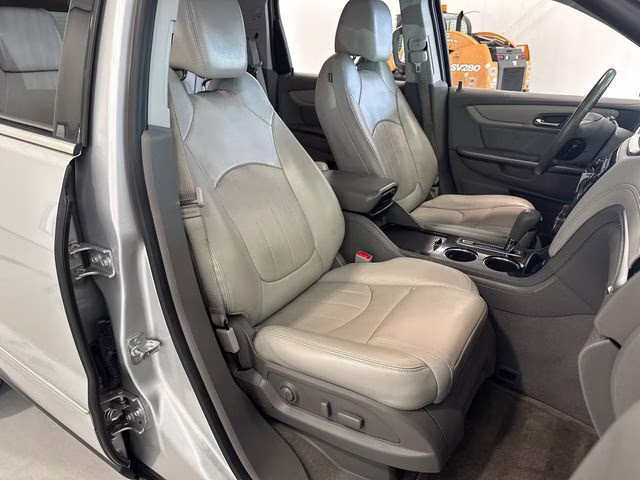 2017 Silver Ice Metallic Chevrolet Traverse Premier FWD SUV