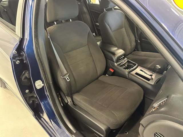 2014 Jazz Blue Pearlcoat Dodge Charger SE RWD Sedan