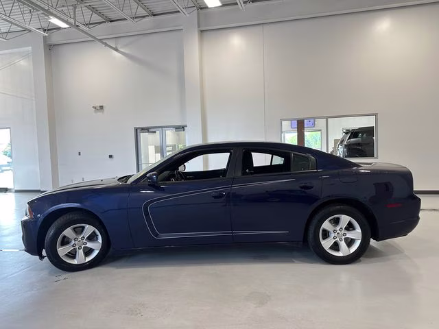 2014 Jazz Blue Pearlcoat Dodge Charger SE RWD Sedan