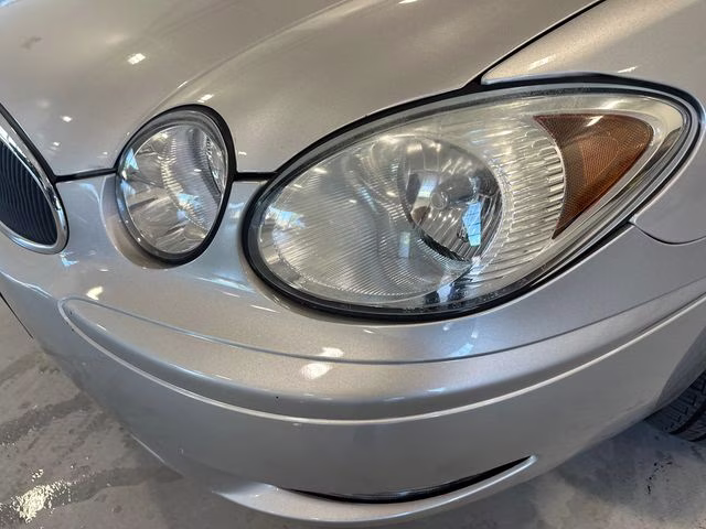 2006 Platinum Metallic Buick LaCrosse CX FWD Sedan