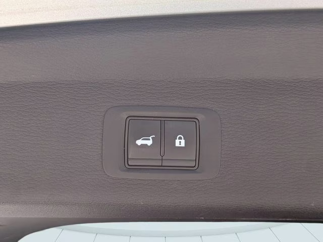 2024 Gray Mitsubishi Outlander SE FWD SUV
