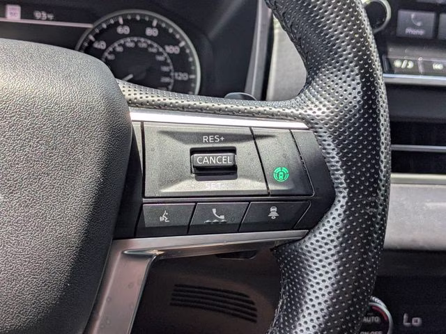 2024 Gray Mitsubishi Outlander SE FWD SUV