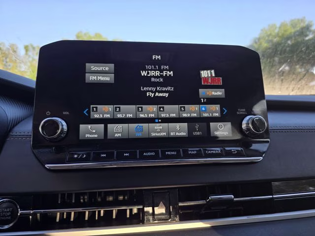 2024 Gray Mitsubishi Outlander SE FWD SUV