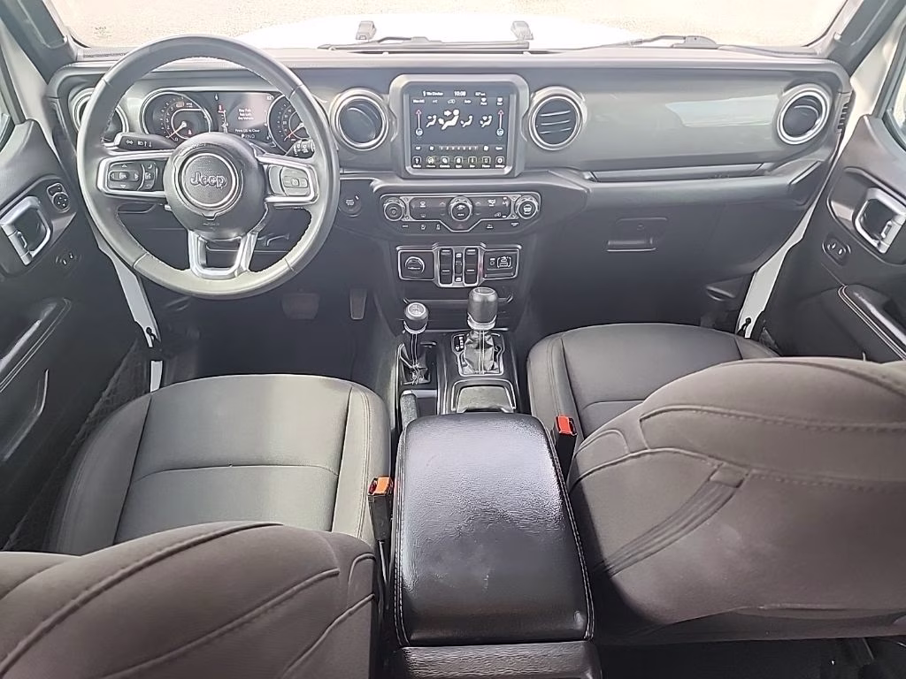 2023 White Jeep Wrangler Sahara 4X4 SUV