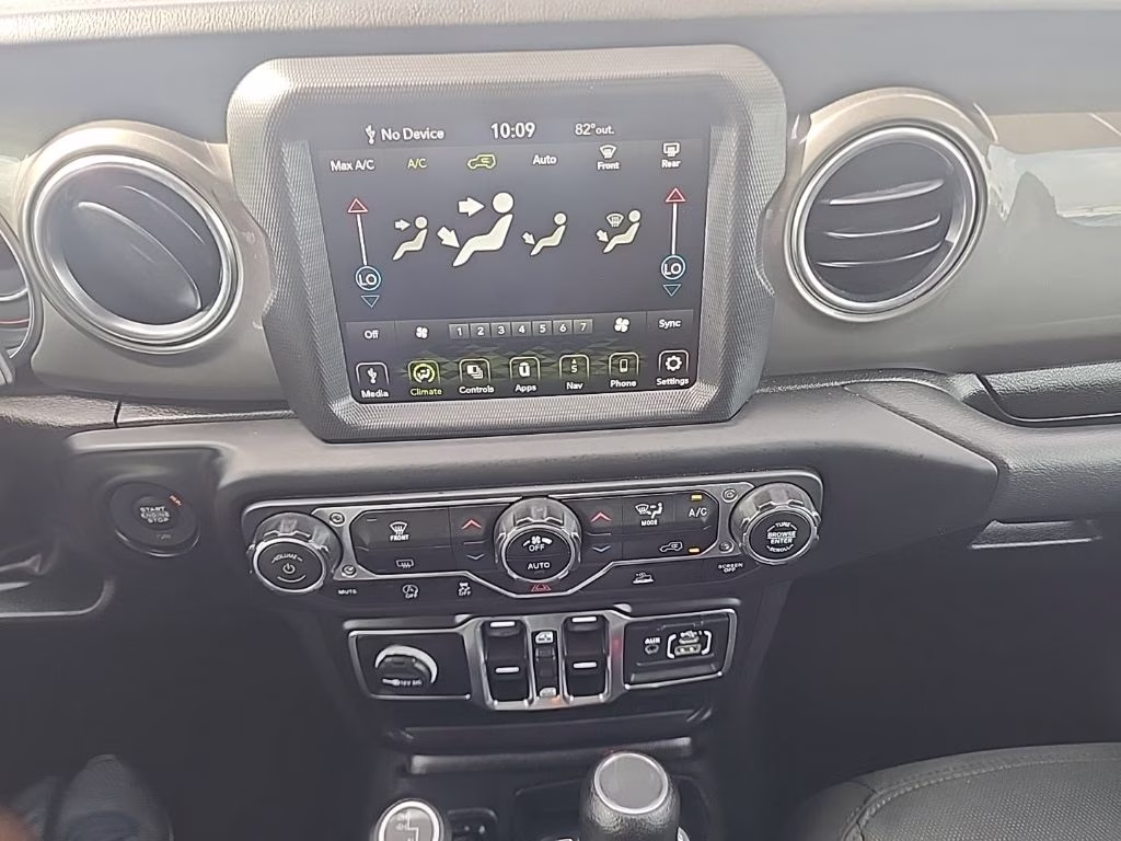 2023 White Jeep Wrangler Sahara 4X4 SUV