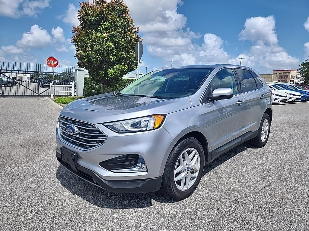 2022 Ford Edge SEL AWD's photo
