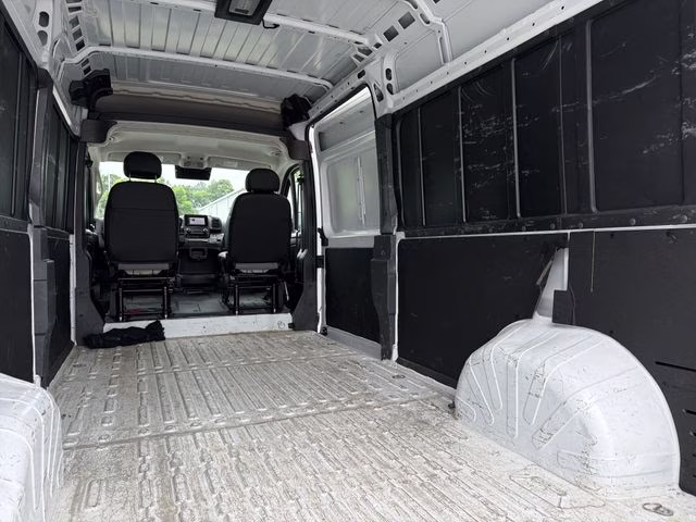 2025 Bright White Clearcoat Ram ProMaster 3500 High Roof FWD Van