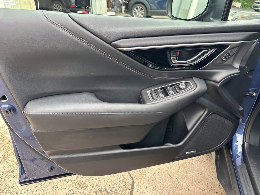 2022 Abyss Blue Pearl Subaru Outback Limited AWD SUV