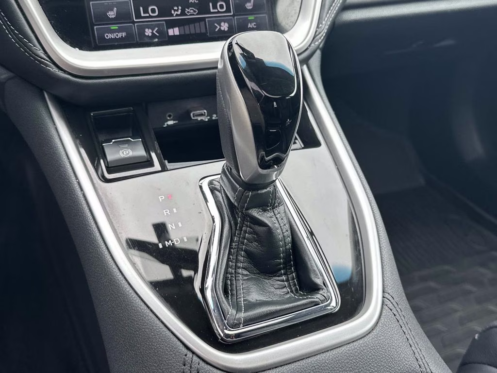 2022 Abyss Blue Pearl Subaru Outback Limited AWD SUV