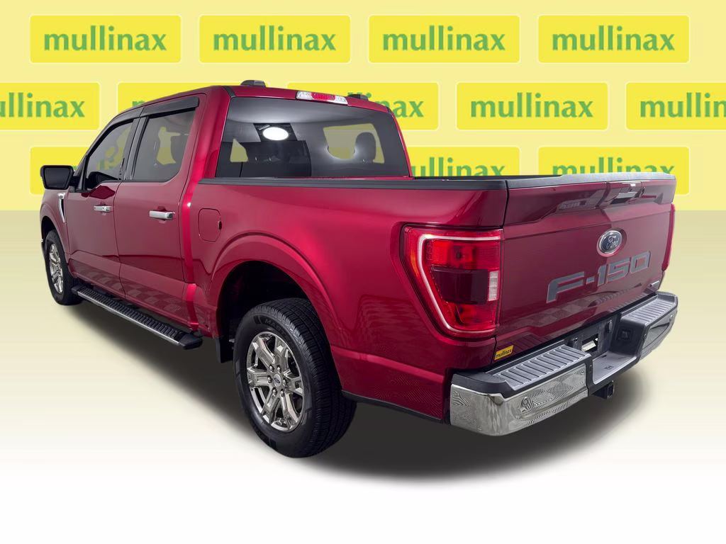 2021 Rapid Red Metallic Tinted Clearcoat Ford F-150 XLT RWD Truck