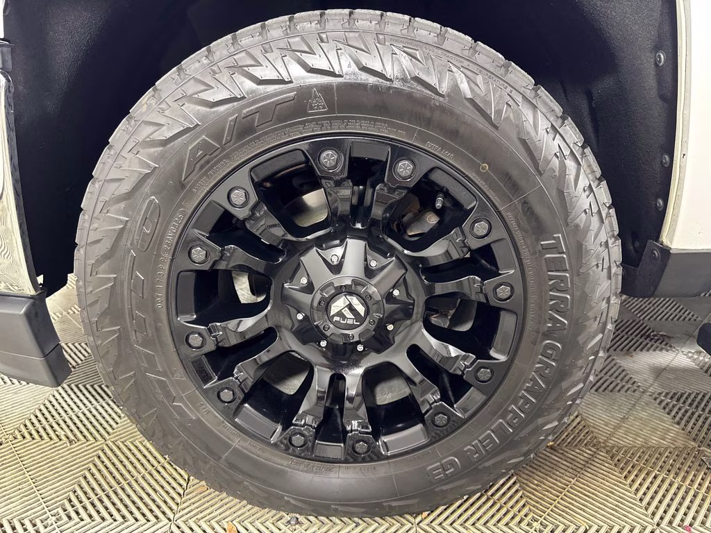 2017 Summit White Chevrolet Silverado 1500 LT RWD Truck