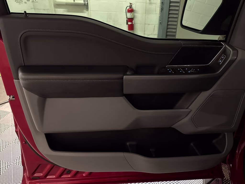 2021 Rapid Red Metallic Tinted Clearcoat Ford F-150 XLT RWD Truck