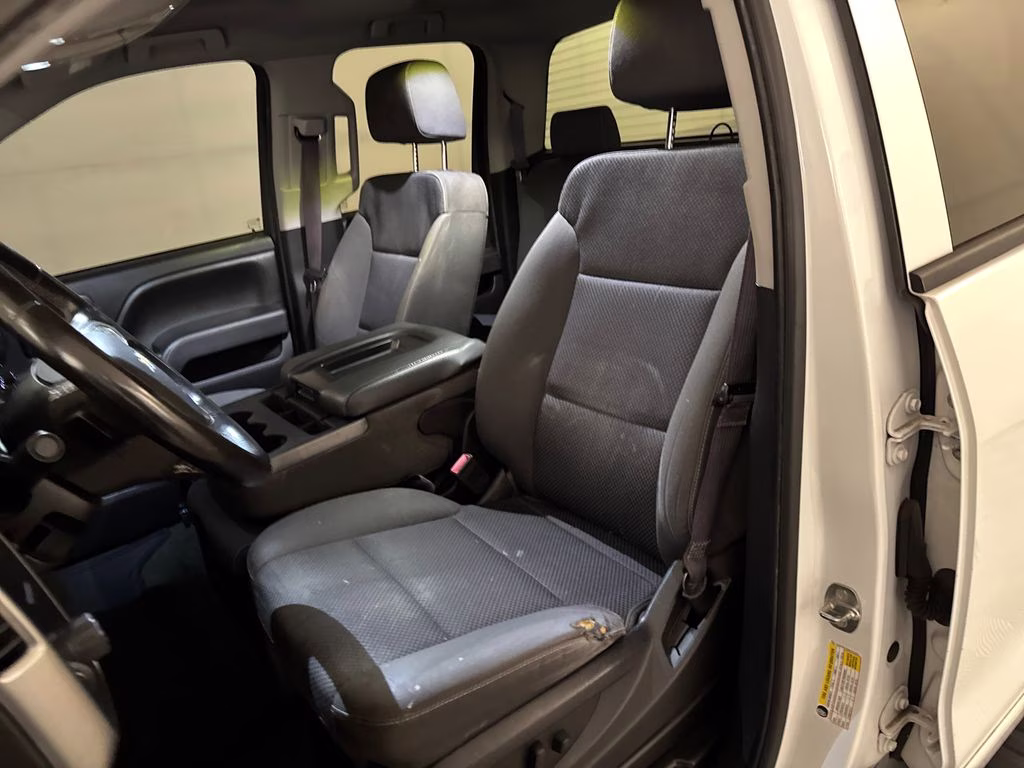2017 Summit White Chevrolet Silverado 1500 LT RWD Truck
