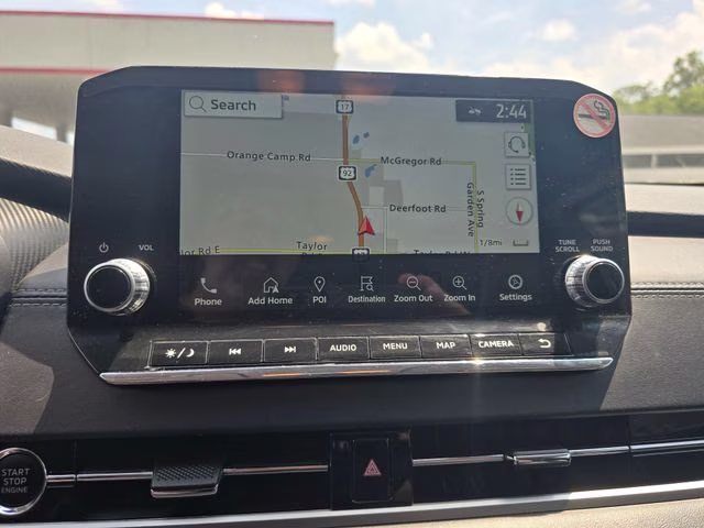 2024 Alloy Silver Metallic Mitsubishi Outlander SE AWD SUV