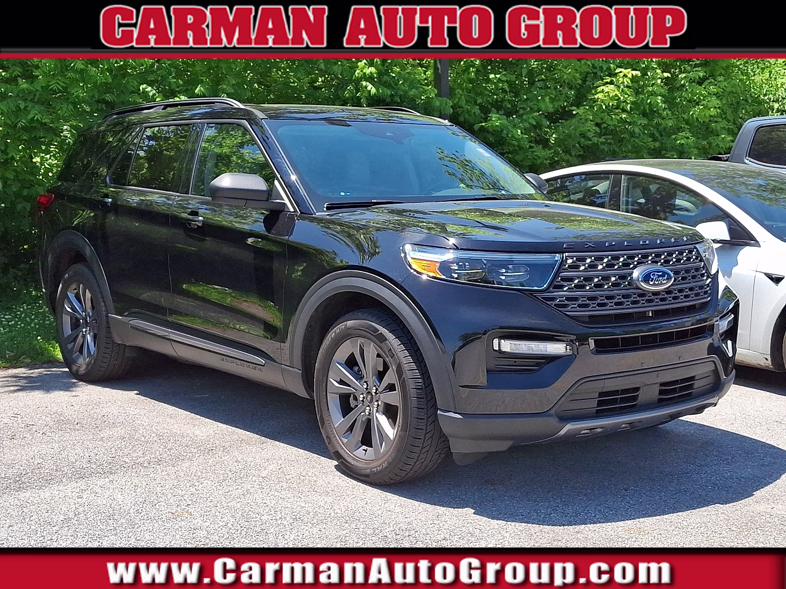 2021 Black Ford Explorer XLT 4X4