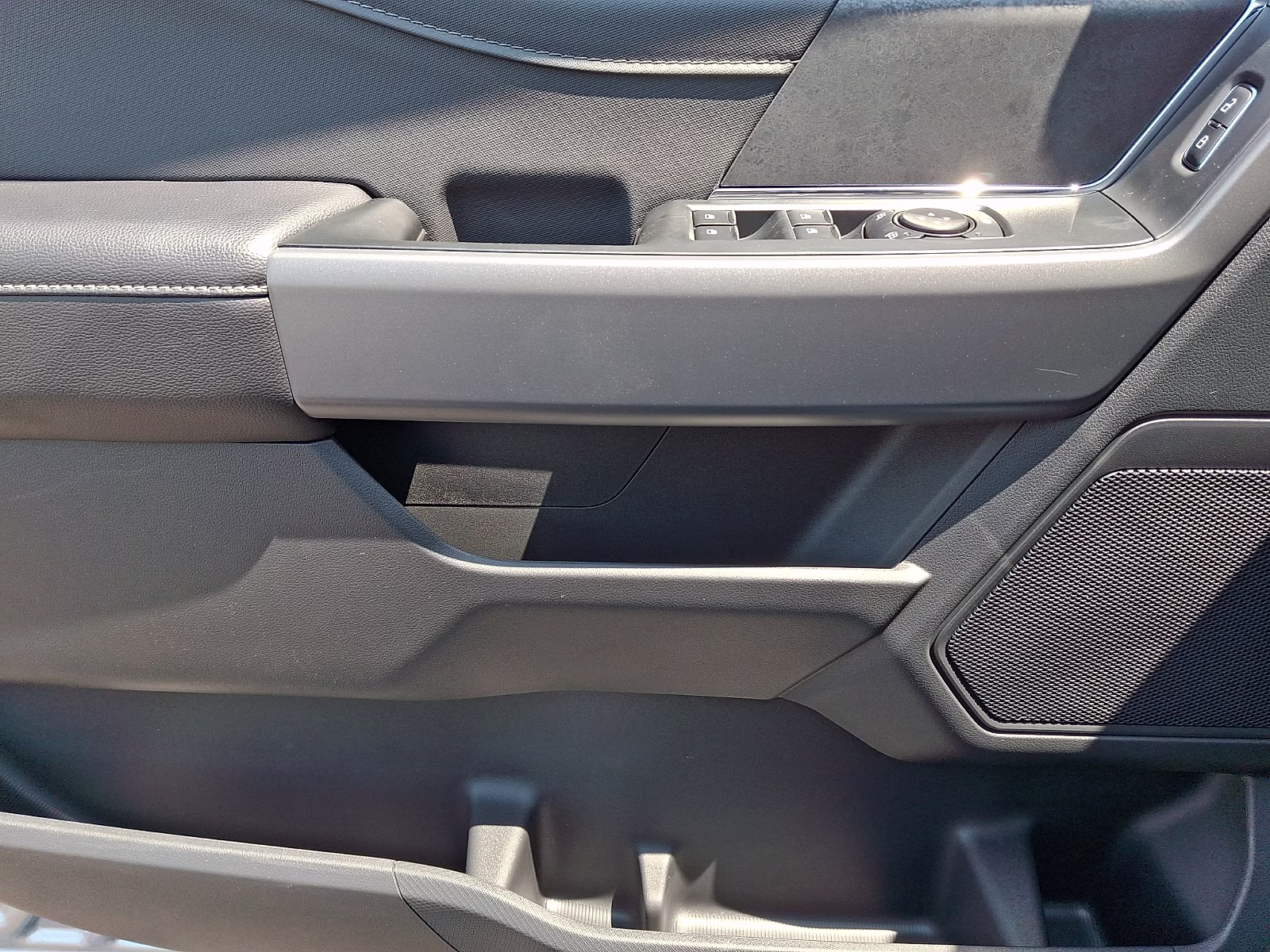 2026 Iconic Silver Metallic - JS Ford F-150 XLT 4X4
