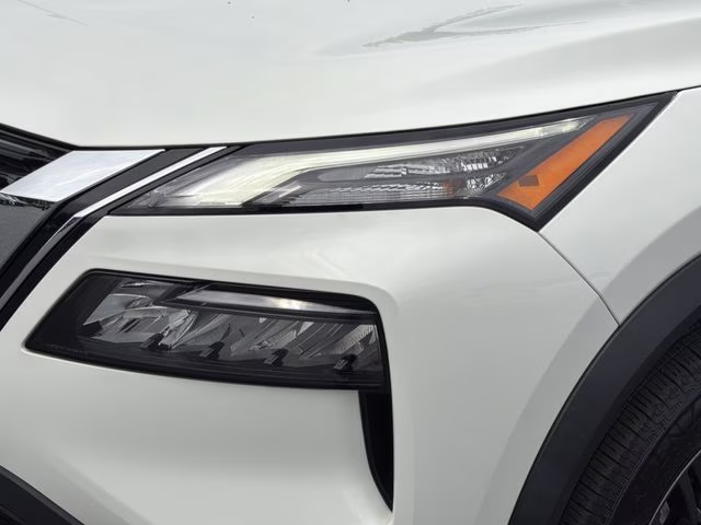 2022 Glacier White Nissan Rogue S FWD SUV