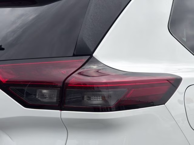 2022 Glacier White Nissan Rogue S FWD SUV