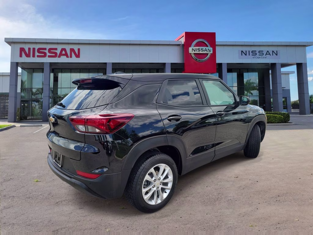 2024 Mosaic Black Metallic Chevrolet Trailblazer LS FWD SUV