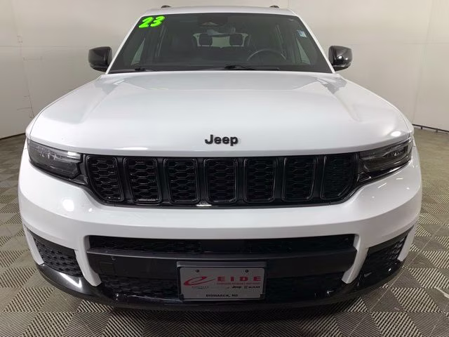 2023 Bright White Clearcoat Jeep Grand Cherokee L Altitude 4X4 SUV
