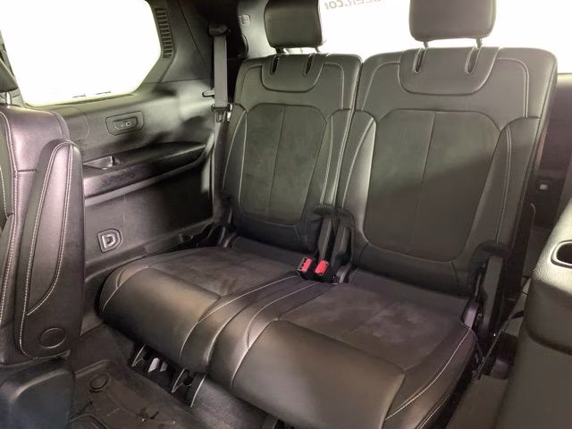 2023 Bright White Clearcoat Jeep Grand Cherokee L Altitude 4X4 SUV