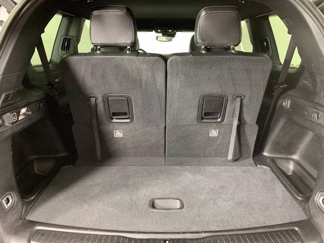 2023 Bright White Clearcoat Jeep Grand Cherokee L Altitude 4X4 SUV