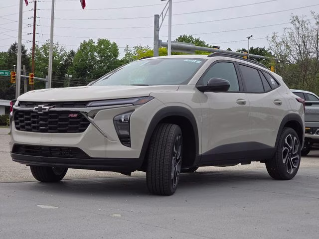 2026 White Sands Chevrolet Trax 2RS FWD SUV
