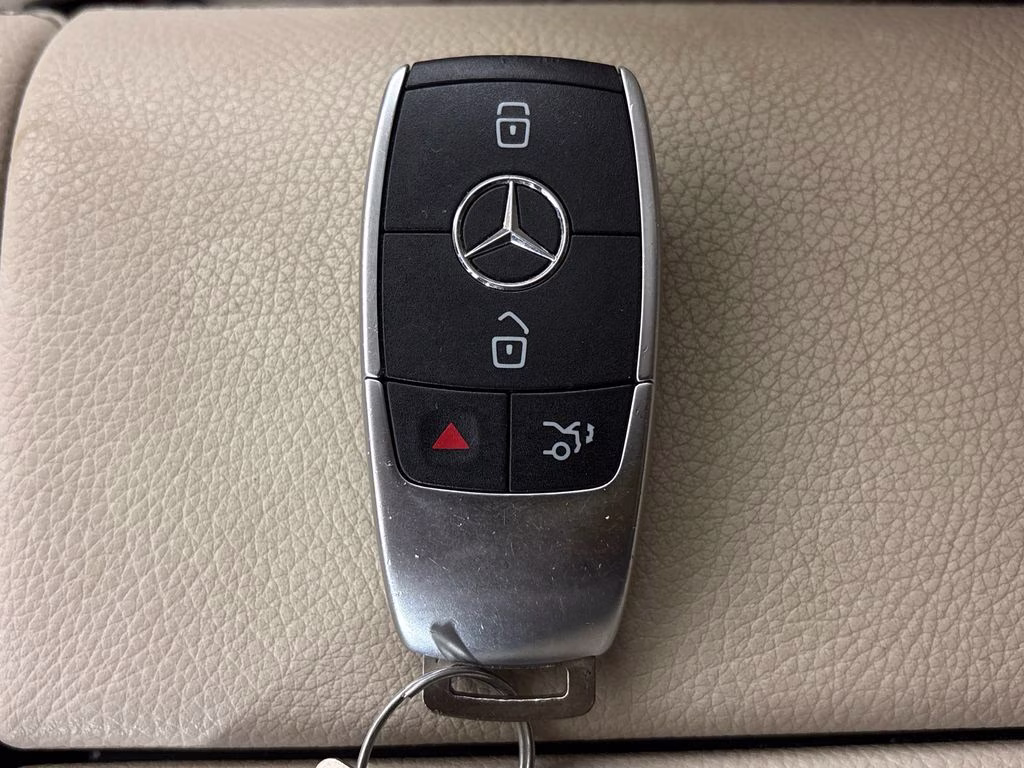 2020 designo Cardinal Red Metallic Mercedes-Benz GLE GLE 350 AWD SUV