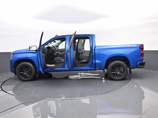 2022 Glacier Blue Metallic Chevrolet Silverado 1500 Custom 4X4 Truck