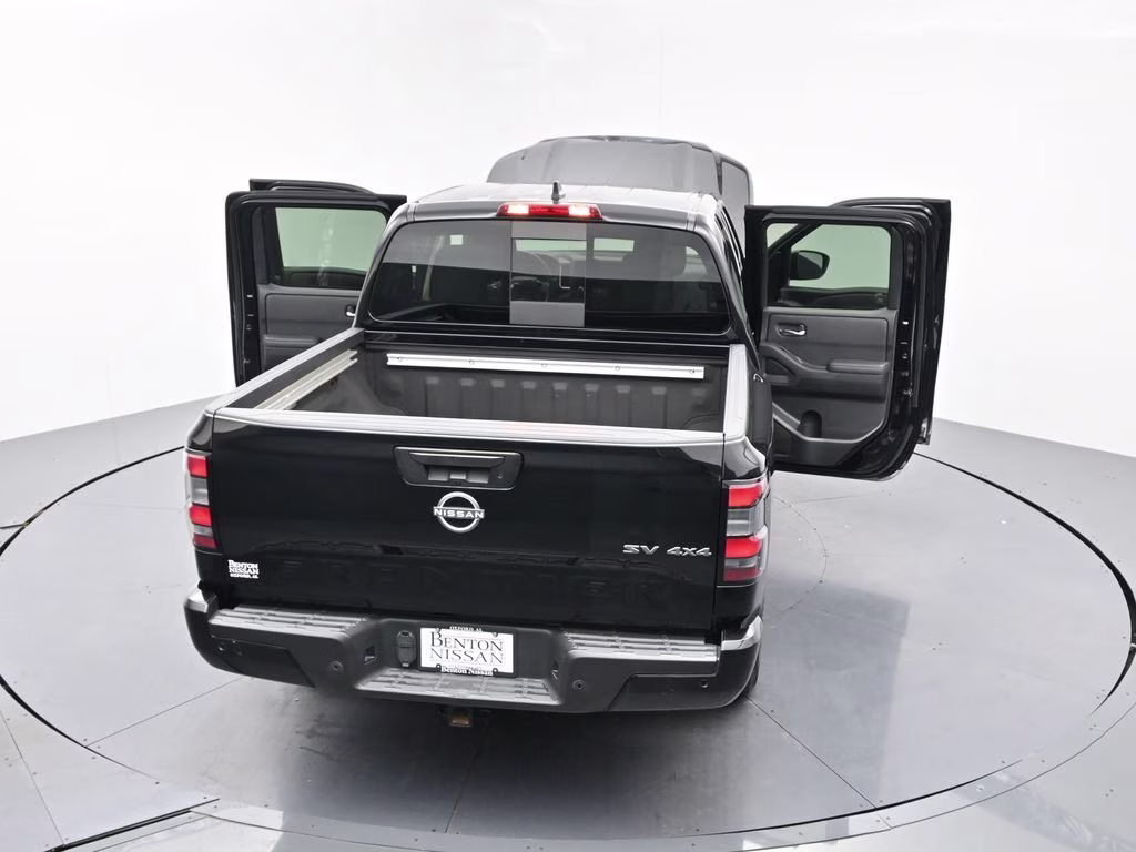2023 Super Black Nissan Frontier SV 4X4 Truck