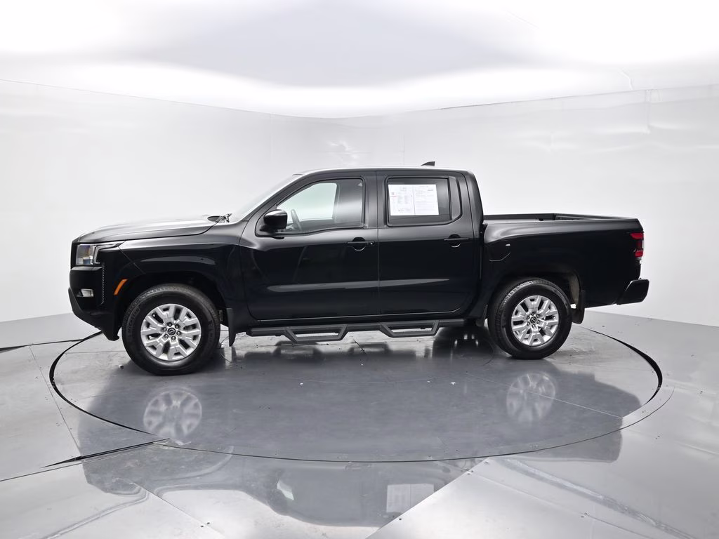 2023 Super Black Nissan Frontier SV 4X4 Truck