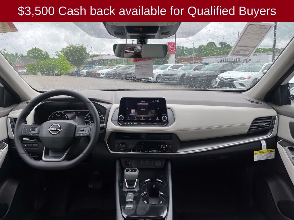 2026 Everest White Pearl Tricoat Nissan Rogue Dark Armor FWD SUV